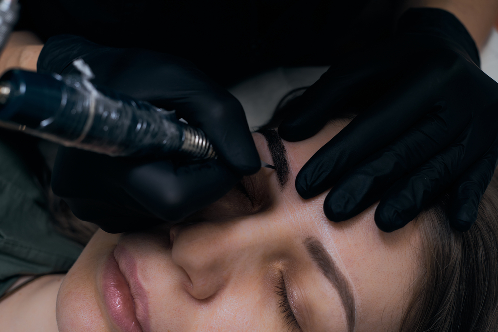 PMU Powder Brows behandeling